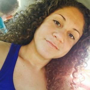 Meet your Posher, Carla